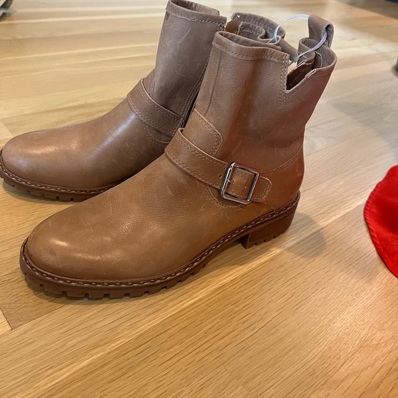 Lucky Brand Ankle Boot size 9.5 nwot - Picture 5 of 5